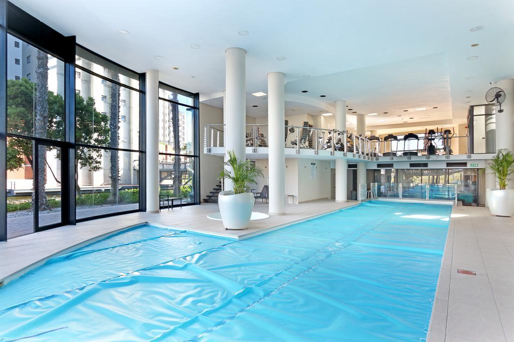Century City Royal Apartments Fokváros Kültér fotó